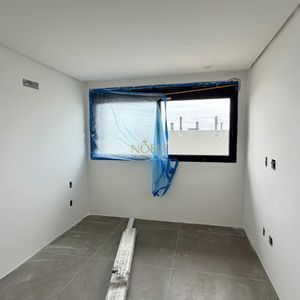 Apartamento com 117m², 3 dormitórios, 1 suíte, 3 vagas no Rambla Del Mar em Torres para Comprar