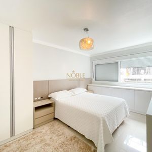 Apartamento com 124m², 3 dormitórios, 3 suítes, 2 vagas no Lê Classic em Torres para Comprar