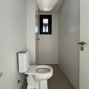 Apartamento com 114m², 3 dormitórios, 1 suíte, 2 vagas no Vista Mare em Torres para Comprar