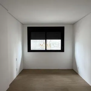 Apartamento com 110m², 3 dormitórios, 1 suíte, 2 vagas no LONDON em Torres para Comprar
