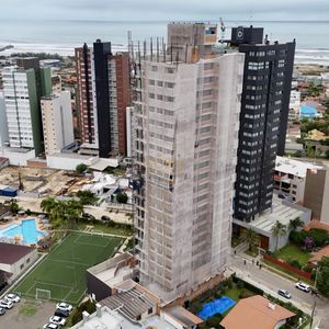 Apartamento com 108m², 3 dormitórios, 1 suíte, 1 vaga no Sun Haus em Torres para Comprar