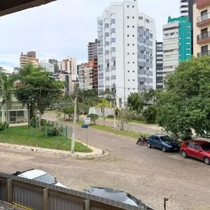 Cobertura com 184m², 2 dormitórios, 2 suítes, 2 vagas no Horizon em Torres para Comprar