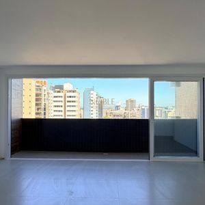 Apartamento, 2 dormitórios, 2 suítes, 2 vagas no Punta Del Sole em Torres para Comprar