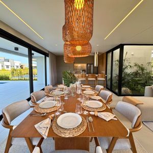 Casa de Condomínio com 311m², 3 dormitórios, 3 suítes, 2 vagas no Reserva das Águas em Torres para Comprar