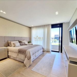 Casa de Condomínio com 350m², 3 dormitórios, 3 suítes, 2 vagas no Reserva das Águas em Torres para Comprar