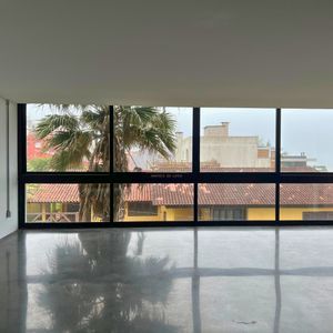 Apartamento com 60m², 1 dormitório, 1 vaga no Las Solanas em Torres para Comprar
