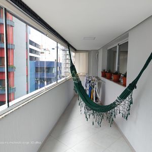 Apartamento com 125m², 3 dormitórios, 1 suíte, 2 vagas no Elegance em Torres para Comprar
