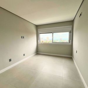 Apartamento com 91m², 2 dormitórios, 2 suítes, 2 vagas no Toronto em Torres para Comprar