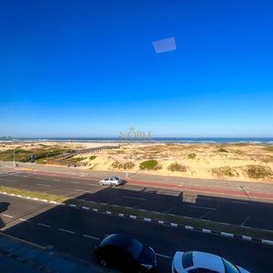 Apartamento com 117m², 3 dormitórios, 2 suítes no Miramar em Torres para Comprar