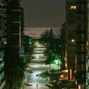 Apartamento com 150m², 3 dormitórios, 1 suíte, 1 vaga no Torre de La Cité em Torres para Comprar