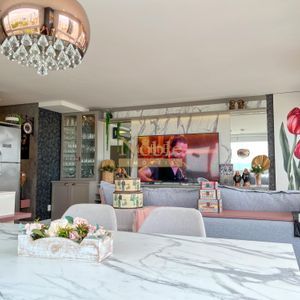 Apartamento com 89m², 2 dormitórios, 2 suítes, 1 vaga no Caparelli em Torres para Comprar