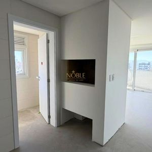 Apartamento com 121m², 3 dormitórios, 3 suítes, 1 vaga no Punta Del Sole em Torres para Comprar