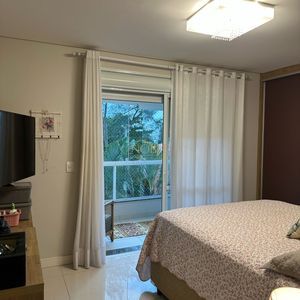 Cobertura com 212m², 3 dormitórios, 1 suíte, 4 vagas no Aruba Garden em Torres para Comprar