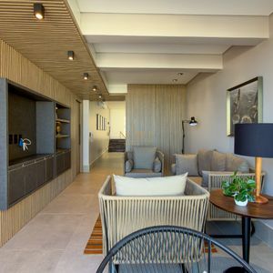 Cobertura com 220m², 3 dormitórios, 3 suítes, 2 vagas no Dona Iris em Torres para Comprar