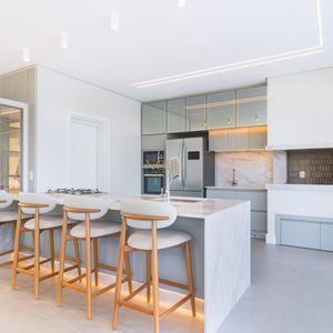 Casa de Condomínio com 360m², 4 dormitórios, 4 suítes, 2 vagas no Condomínio Ilhas Park em Torres para Comprar