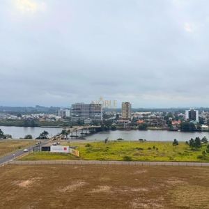 Apartamento com 68m², 2 dormitórios, 1 suíte, 1 vaga no Giardino em Torres para Comprar