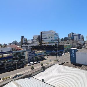 Cobertura com 149m², 3 dormitórios, 1 vaga no Residencial Barão em Torres para Comprar
