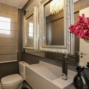 Apartamento com 249m², 4 dormitórios, 4 suítes, 3 vagas no Graziela em Torres para Comprar