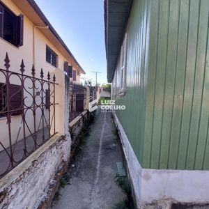COREDOR LATERAL