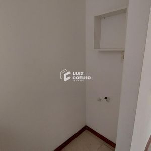ÁREA DE SERVIÇO - CHURRASQUEIRA