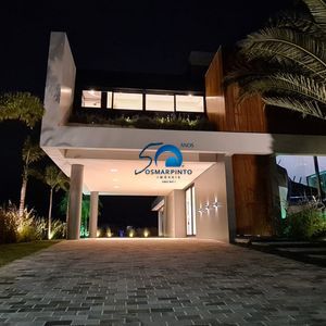 casa alto padrão em Torres