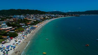 Praia de Bombinhas (Centro)