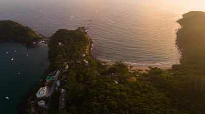 Conheça as Praias de Bombinhas