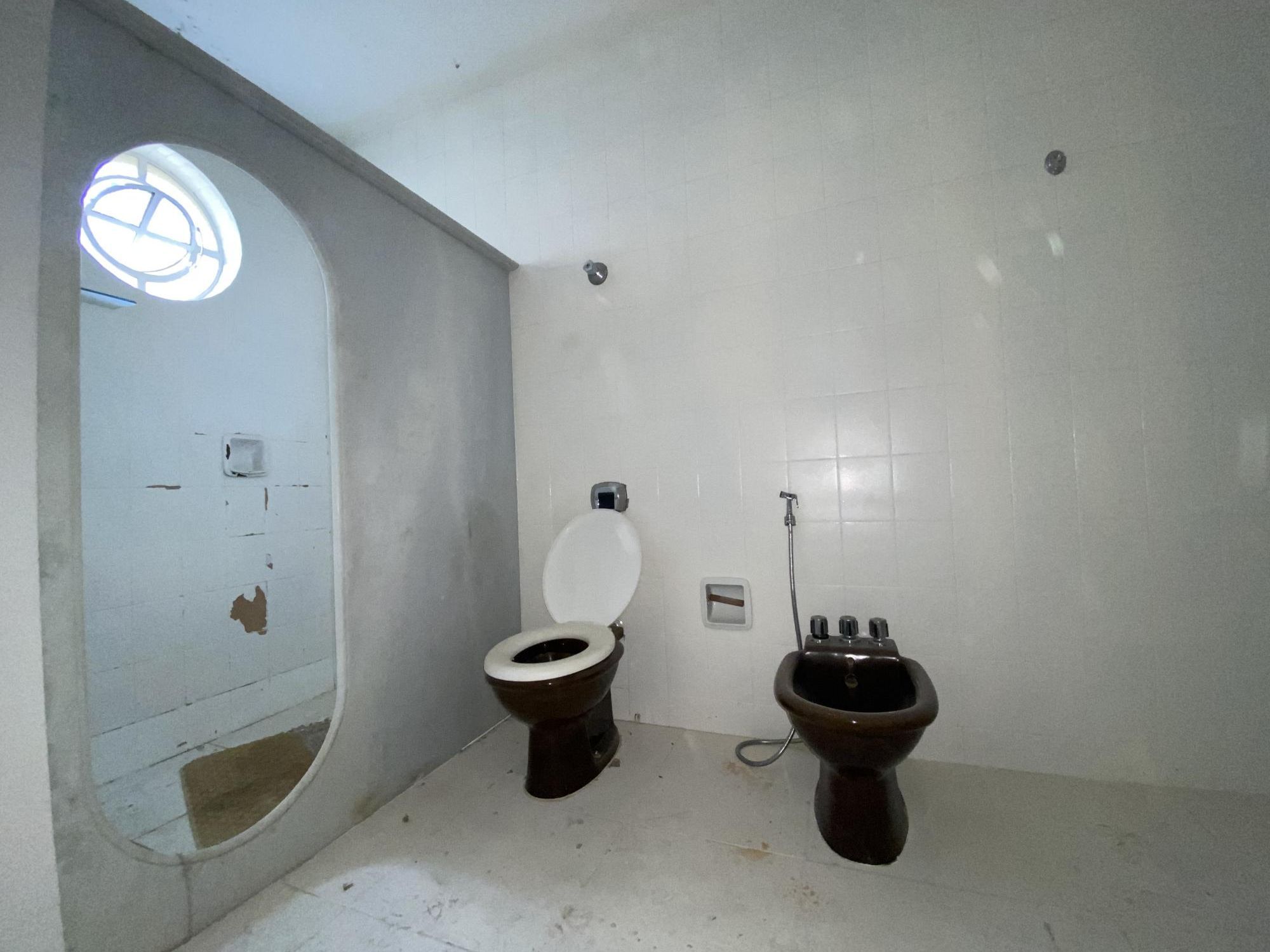 Casa para alugar com 7 quartos, 360m² - Foto 22