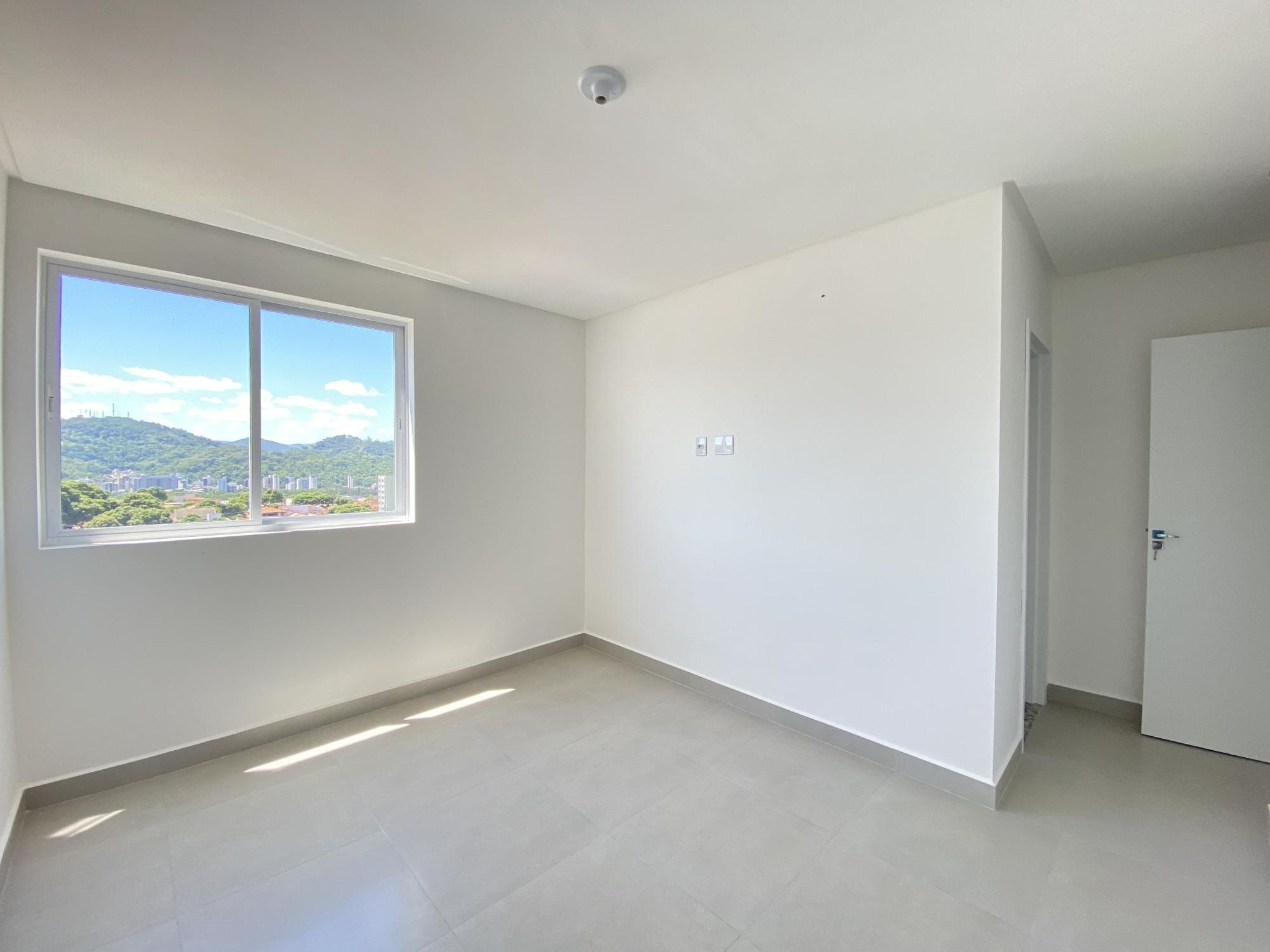 Apartamento à venda com 3 quartos, 92m² - Foto 12