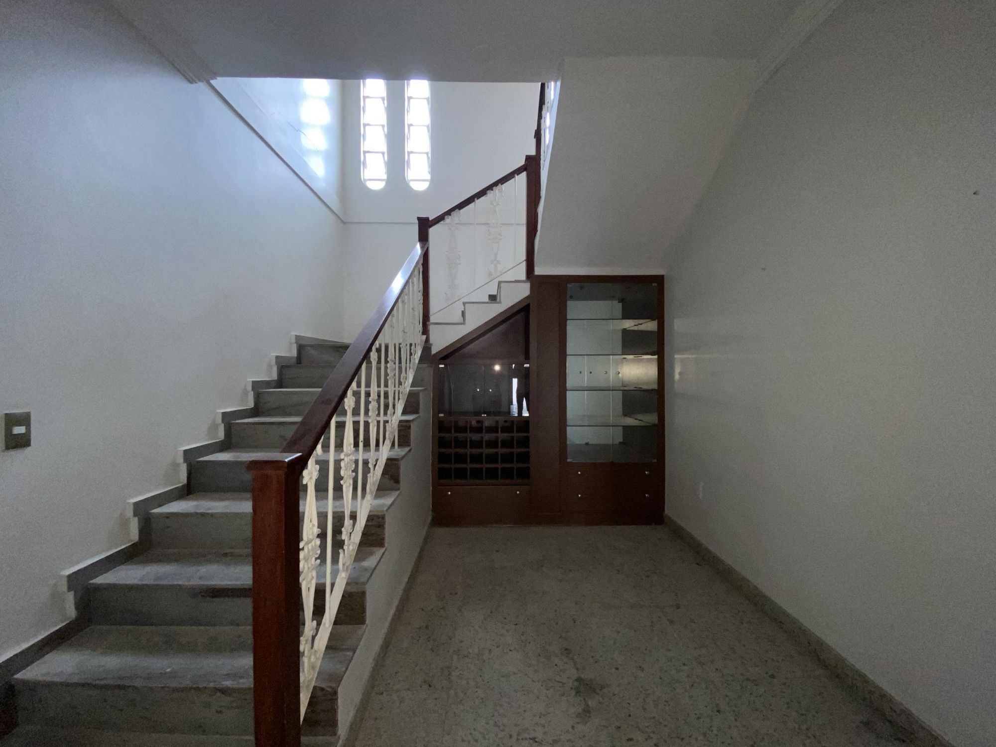 Casa para alugar com 7 quartos, 360m² - Foto 3