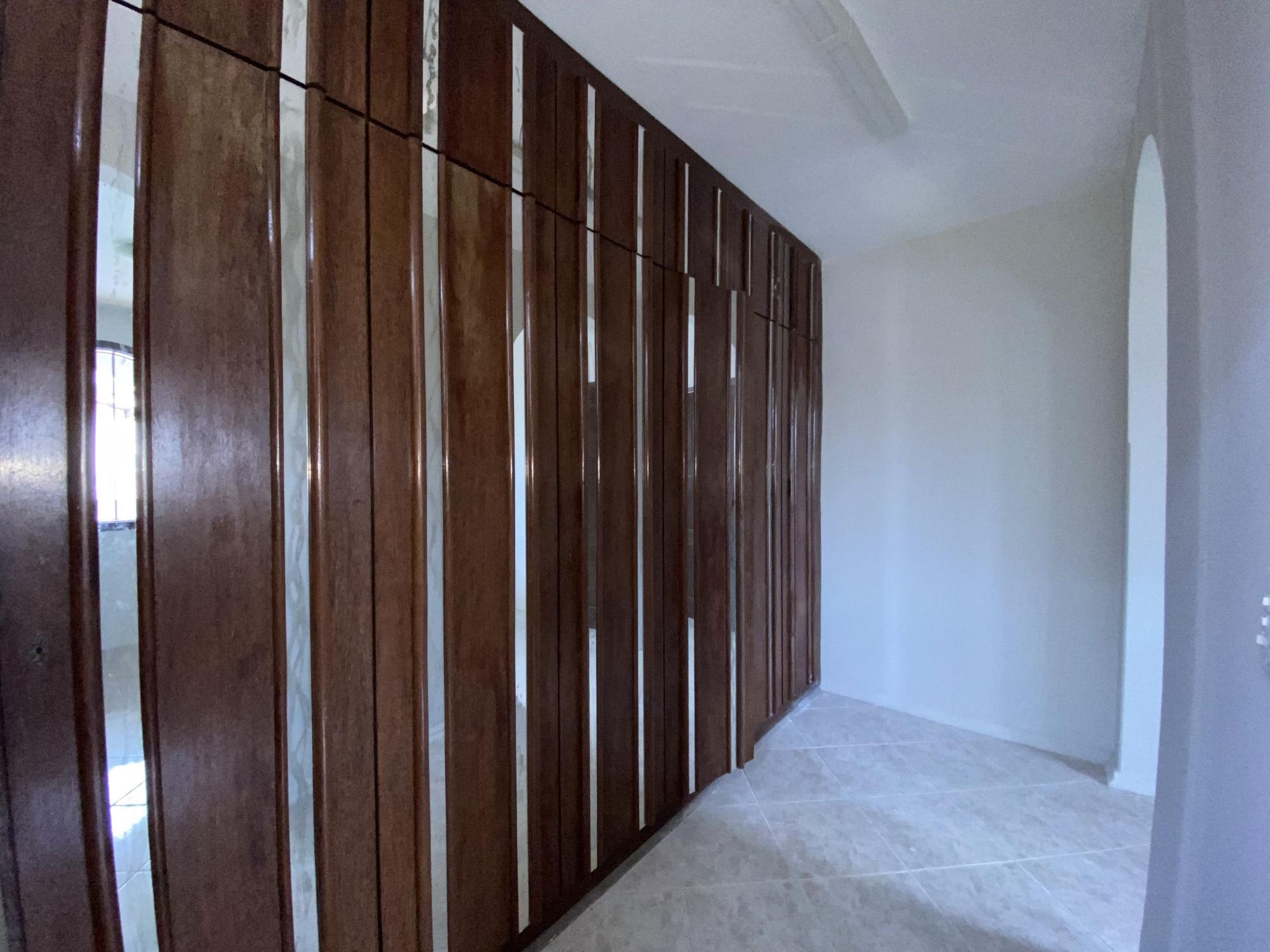 Casa para alugar com 7 quartos, 360m² - Foto 18