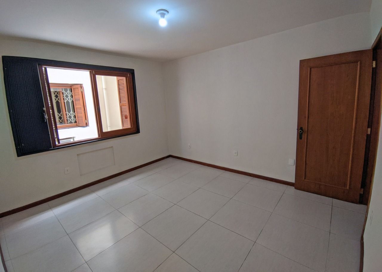 Apartamento à venda com 3 quartos, 244m² - Foto 10