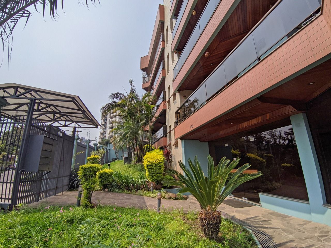 Apartamento, 3 quartos, 244 m² - Foto 2