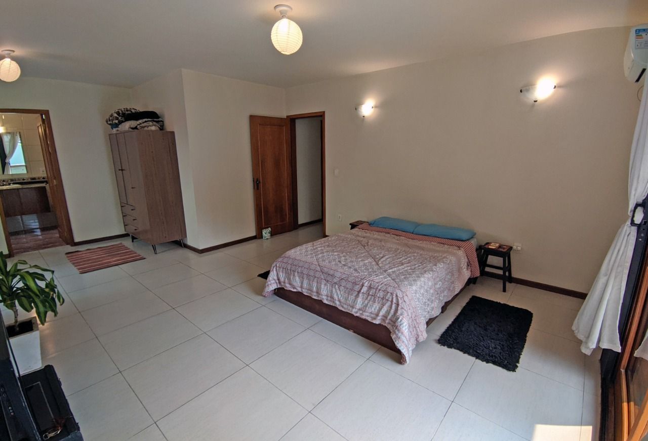 Apartamento à venda com 3 quartos, 244m² - Foto 8