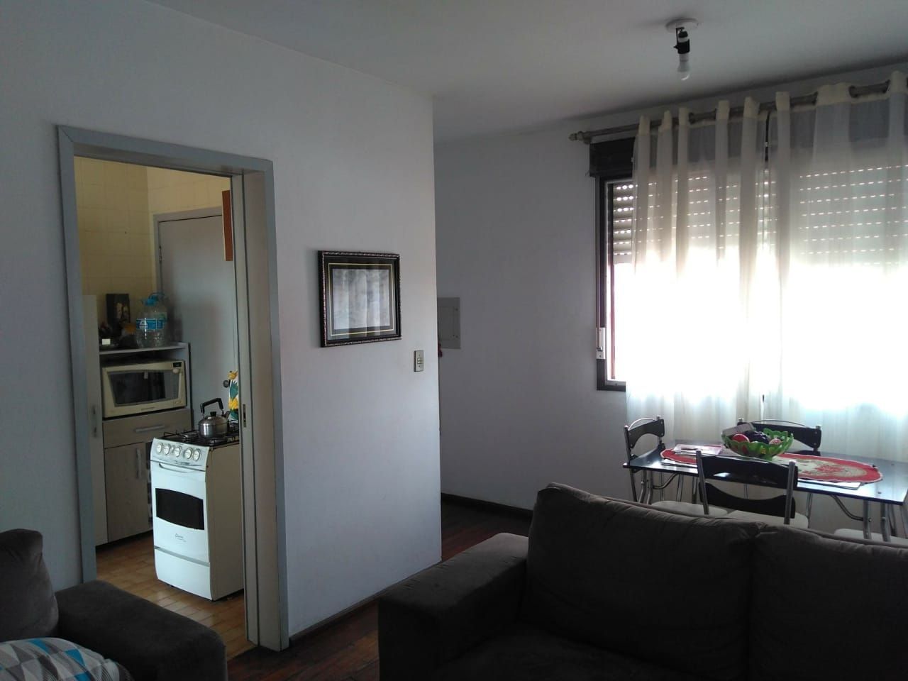 Apartamento à venda com 2 quartos, 64m² - Foto 2