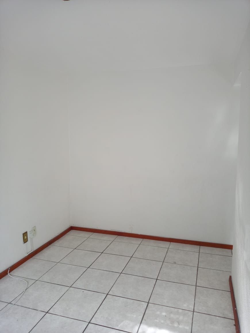 Apartamento à venda com 2 quartos, 48m² - Foto 3