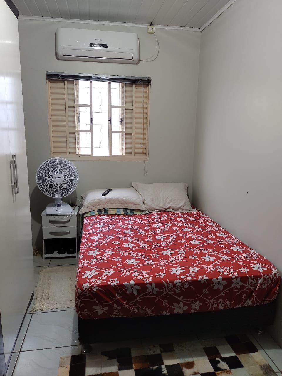 Casa à venda com 3 quartos, 90m² - Foto 14