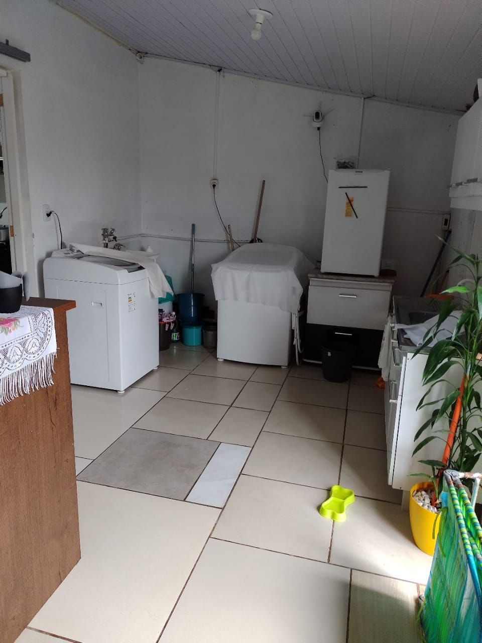 Casa à venda com 3 quartos, 90m² - Foto 18