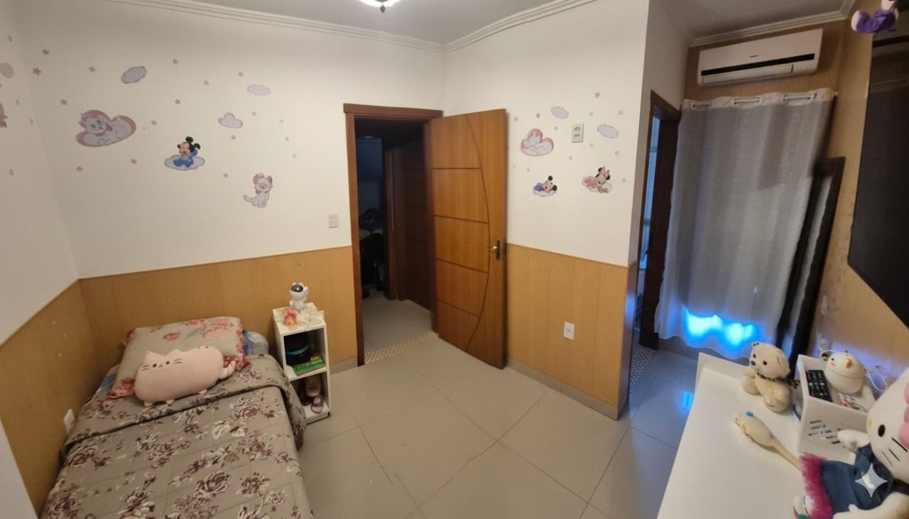 Casa à venda com 5 quartos, 149m² - Foto 7
