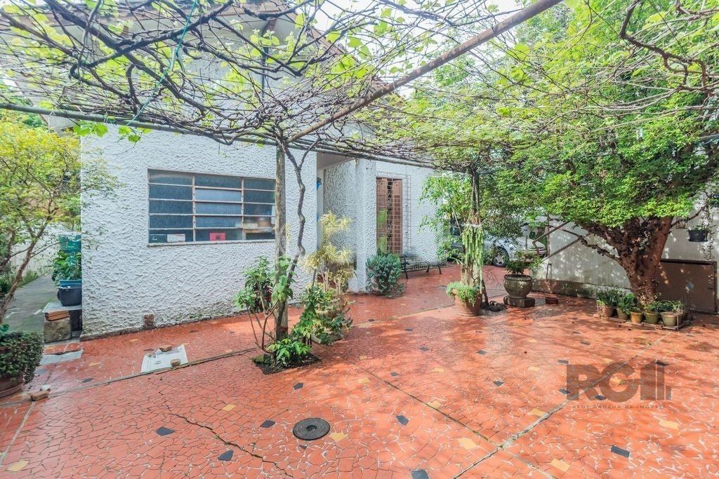 Casa à venda com 4 quartos, 216m² - Foto 5