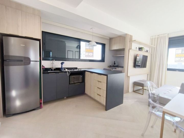 Apartamento, 1 dormitório no bairro Mont Serrat em Porto Alegre para Comprar