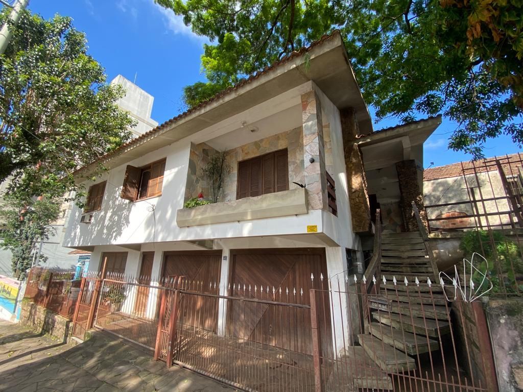 Casa, 3 dormitórios no bairro Marechal Rondon em Canoas para Comprar