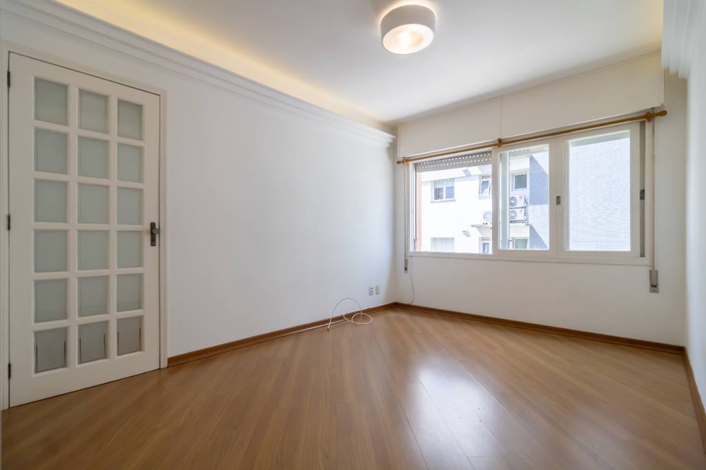 Apartamento com 50m², 1 dormitório no bairro Petrópolis em Porto Alegre para Comprar