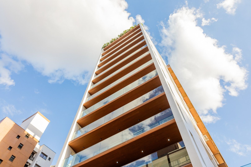 Apartamento com 161m², 3 dormitórios no bairro Petrópolis em Porto Alegre para Comprar