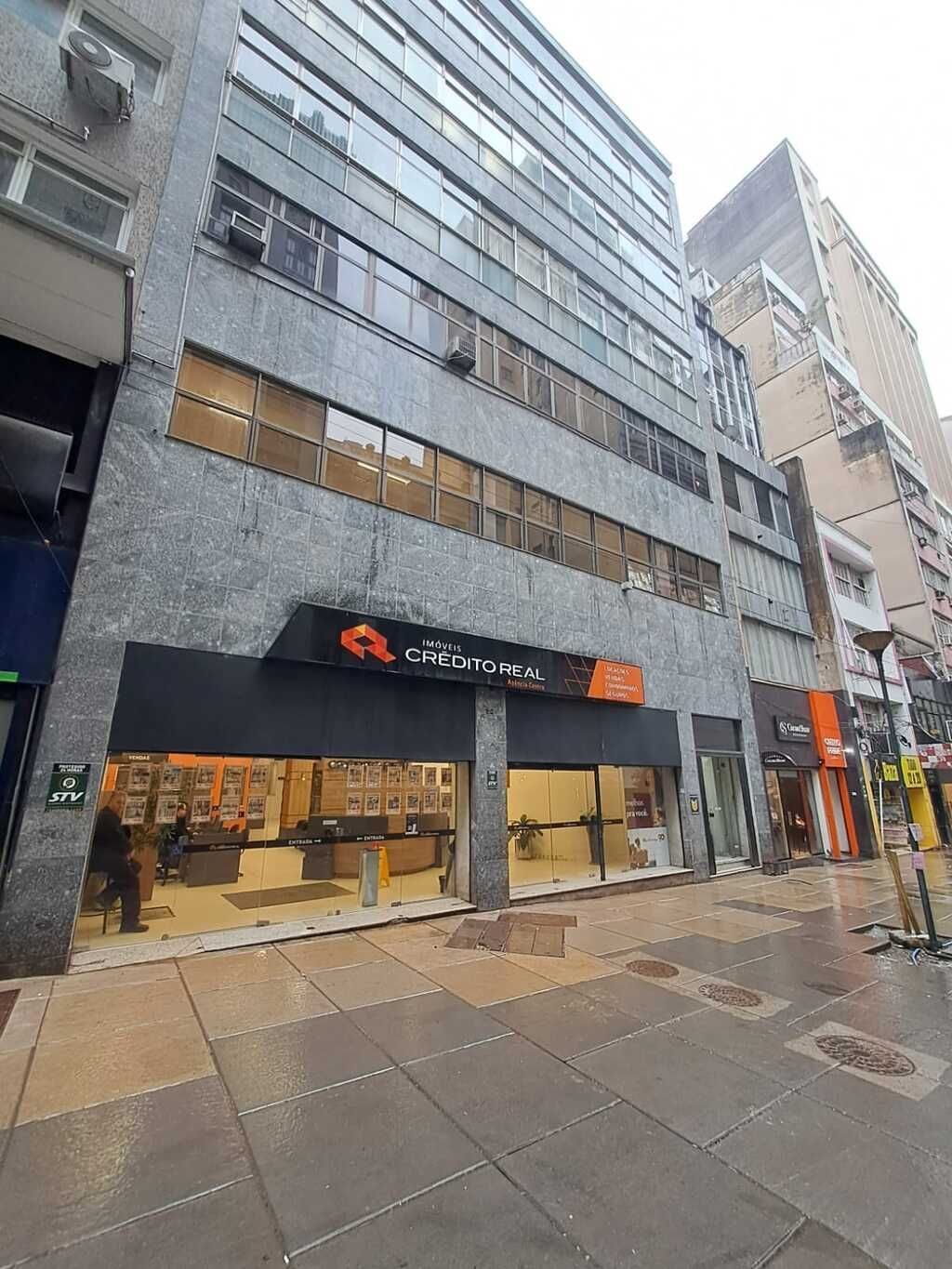 Sala Comercial com 195m² no bairro Centro Histórico em Porto Alegre para Comprar