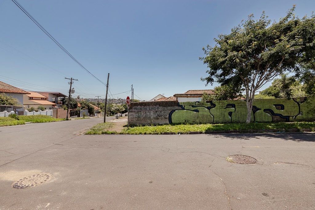 Terreno com 206m² no bairro Cascata em Porto Alegre para Comprar