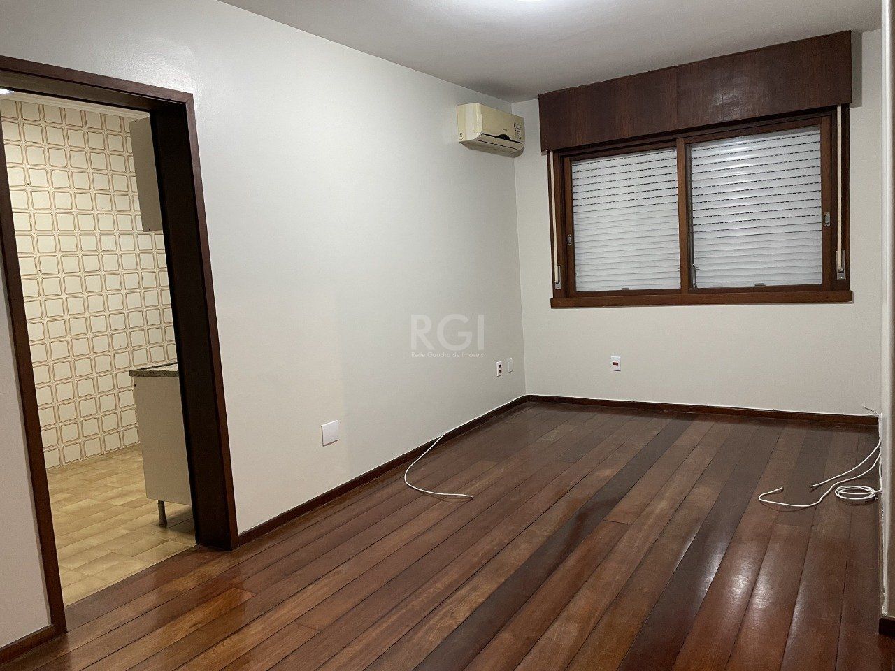 Apartamento à venda com 3 quartos, 87m² - Foto 7
