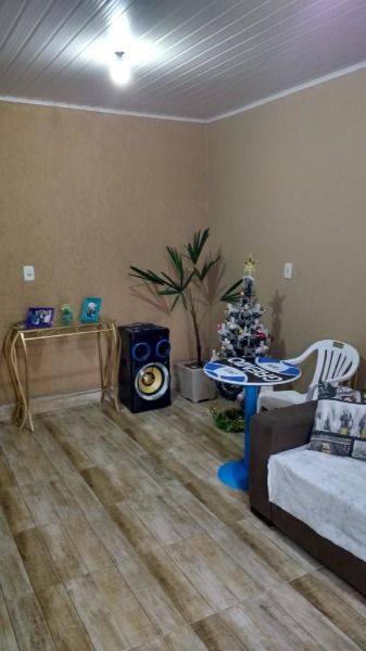 Casa à venda com 2 quartos, 59m² - Foto 4