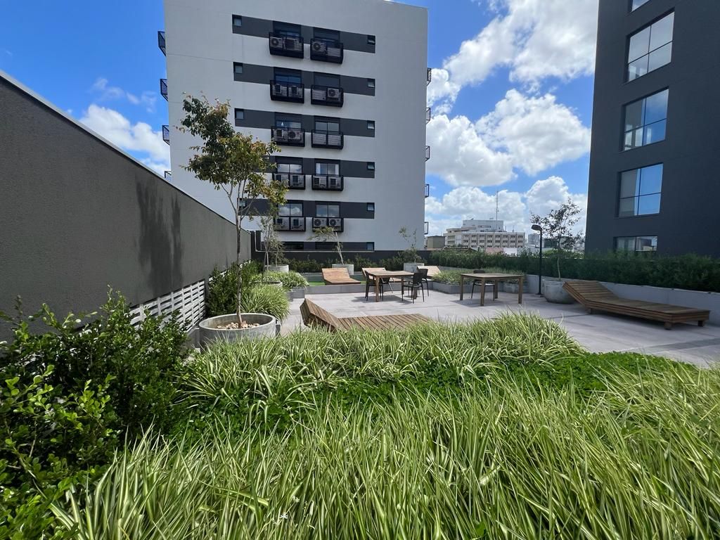 Sala Comercial com 36m² no bairro Menino Deus em Porto Alegre para Comprar