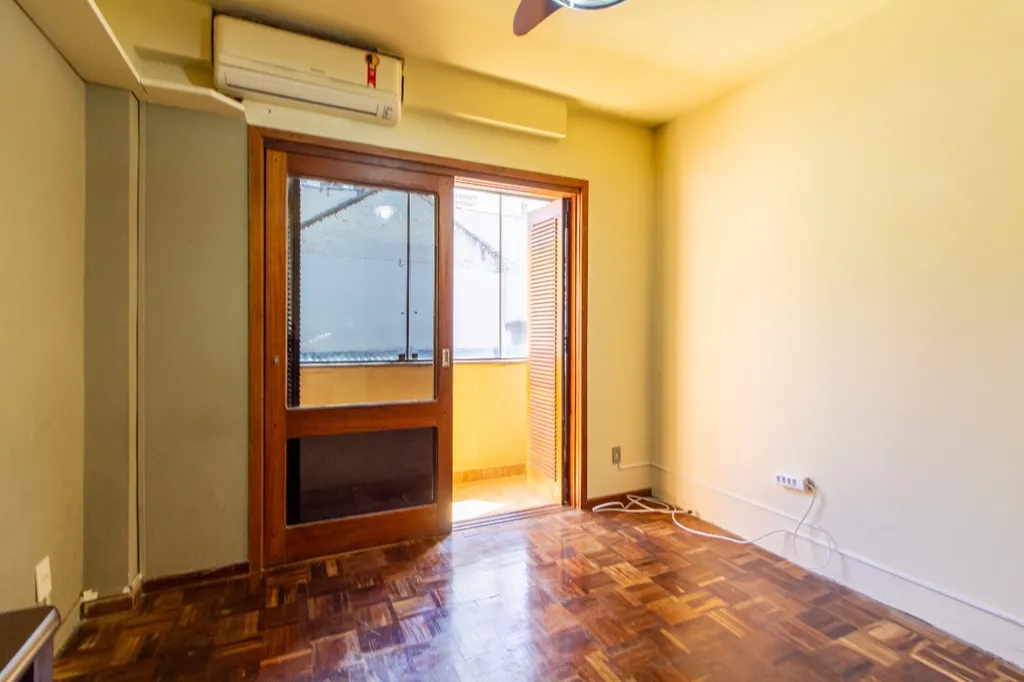 Apartamento com 48m², 1 dormitório no bairro Petrópolis em Porto Alegre para Comprar